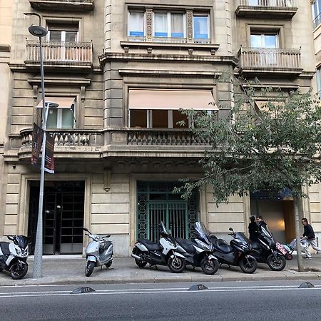 Somnio Hostels Barcelona Bagian luar foto