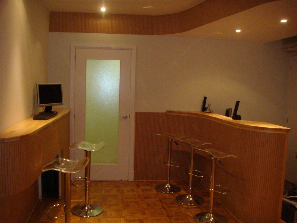 Somnio Hostels Barcelona Bagian luar foto