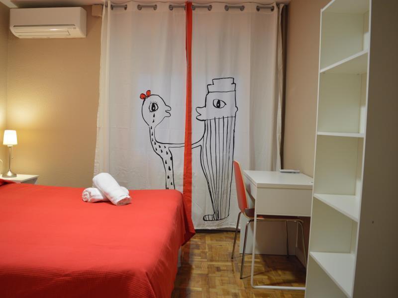 Somnio Hostels Barcelona Bagian luar foto